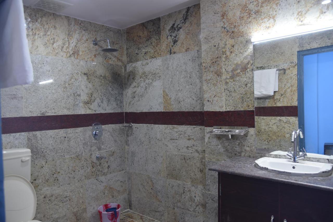 Thangam Residency Karaikkudi Extérieur photo